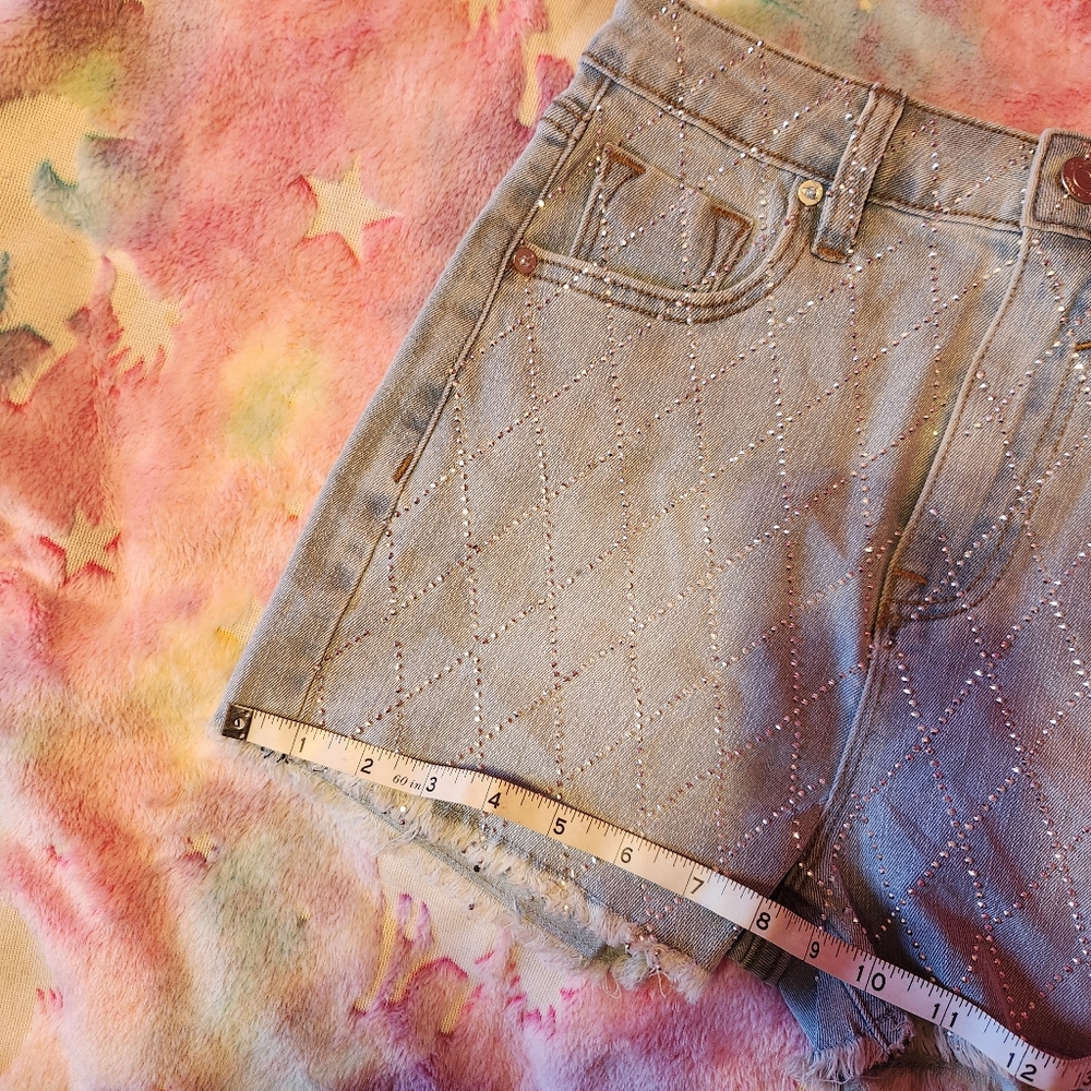 Vigoss Rhinestone Shorts - Picture 4 of 6